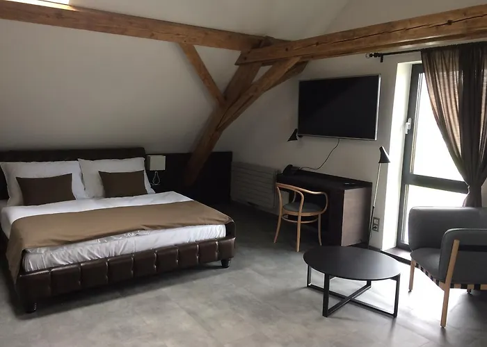 Panství 3* Dlouhá Lhota