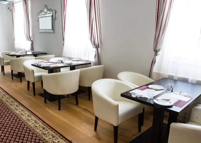 Panství 3* Dlouhá Lhota